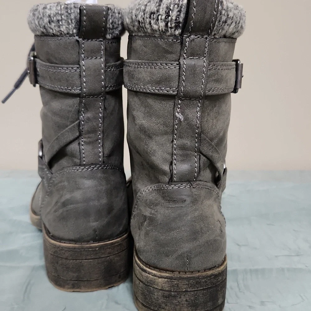 Rocket Dog Thunder Gray Leather Boots women's Size 11 - Picture 6 of 11
